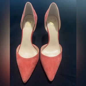 Vince Camuto Pumps Suede